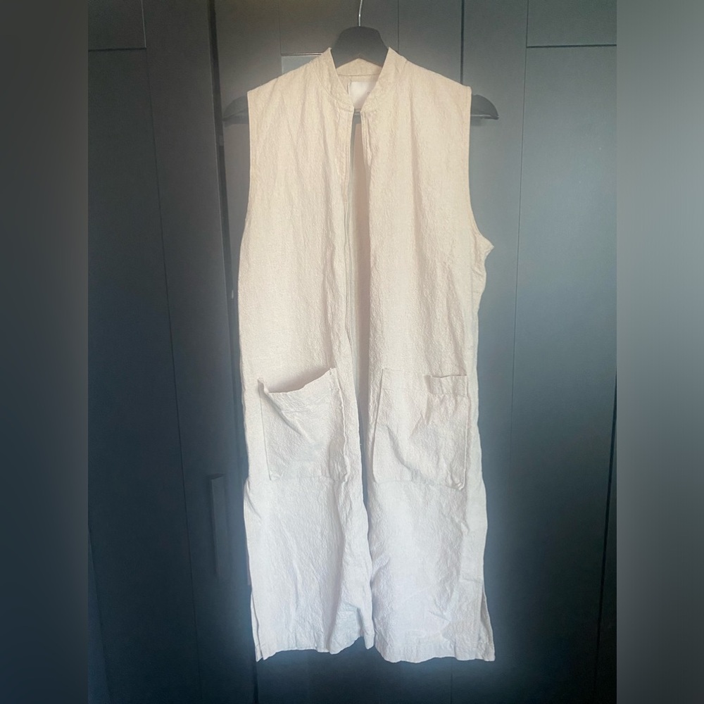 Oak + Fort long sleeveless vest